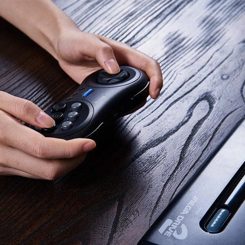 8BitDo M30 👉9 Pin👈  2.4G Wireless Gamepad: For Sega Genesis and Mega Drive