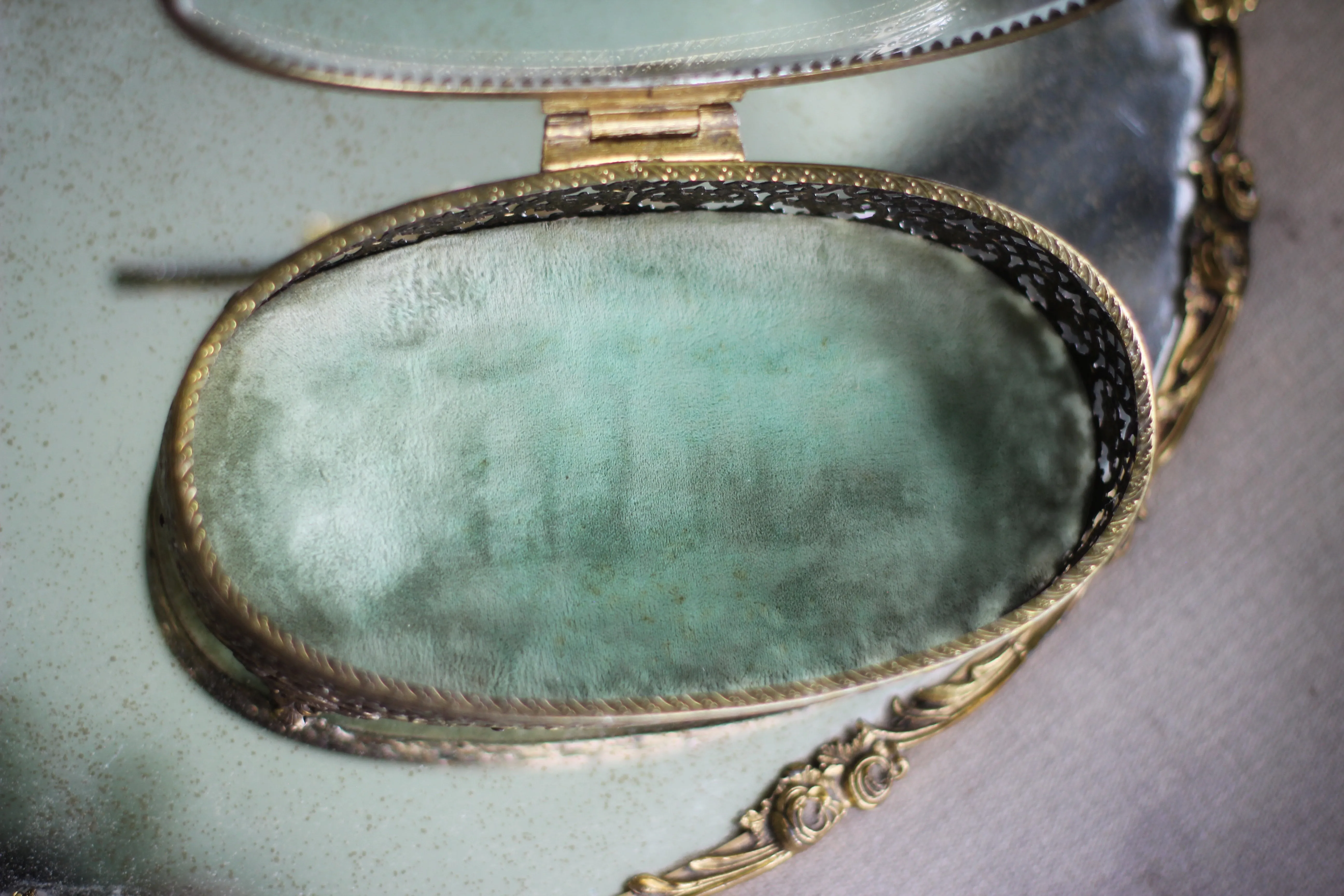 Antique Turquoise Oval Roses Jewelry Box