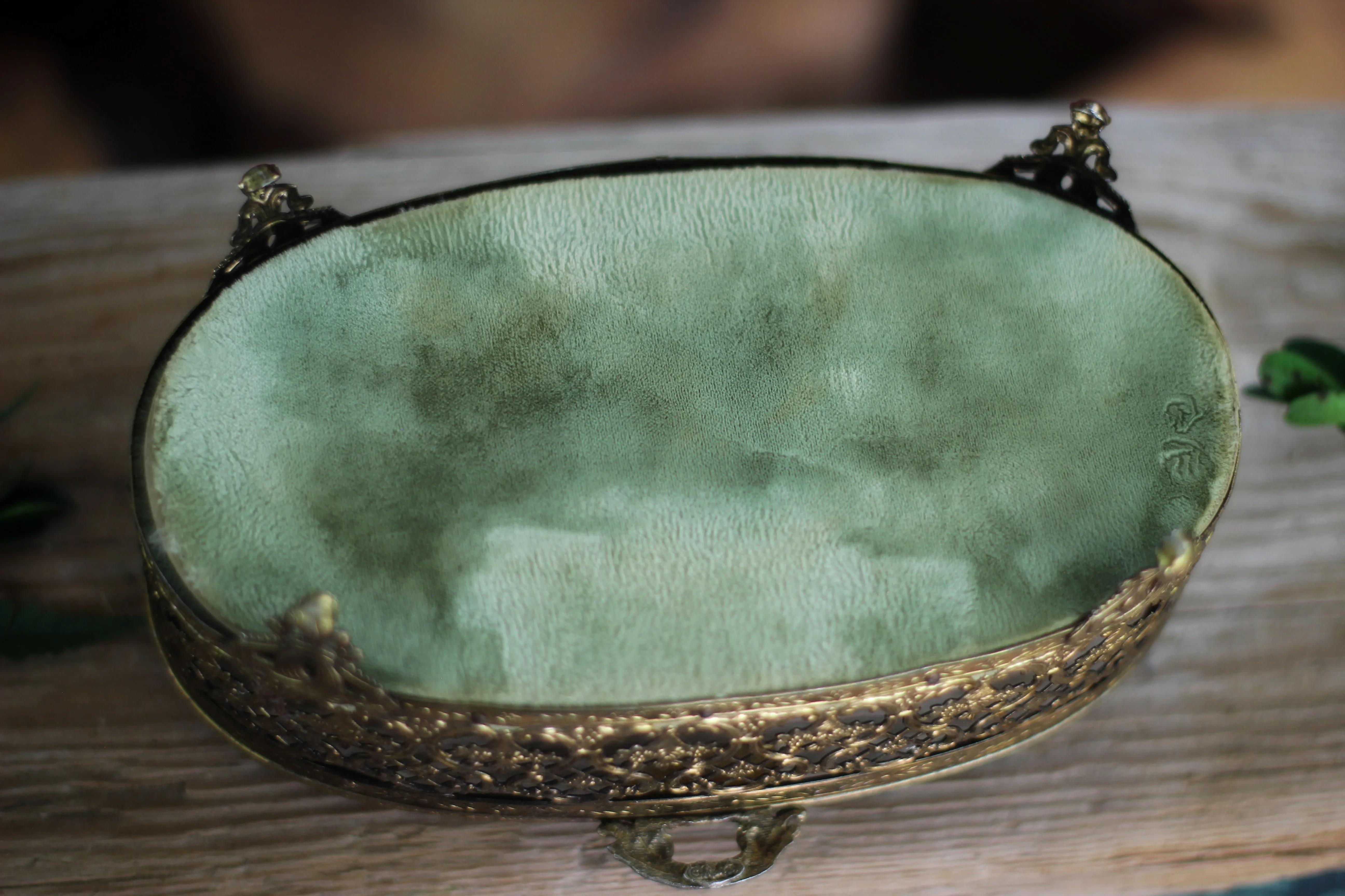 Antique Turquoise Oval Roses Jewelry Box