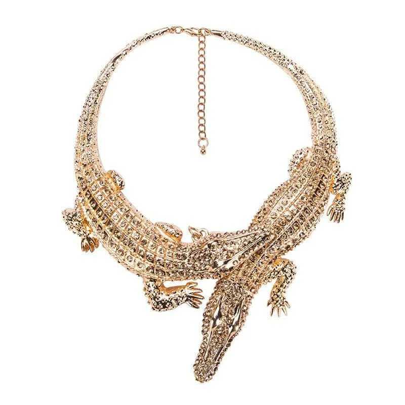 Crystal Crocodile Collar Necklace for a Trendy Look