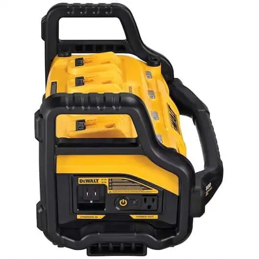 DeWalt 1800 Watt Portable Power Station and Simultaneous Battery Charger, (Tool Only)