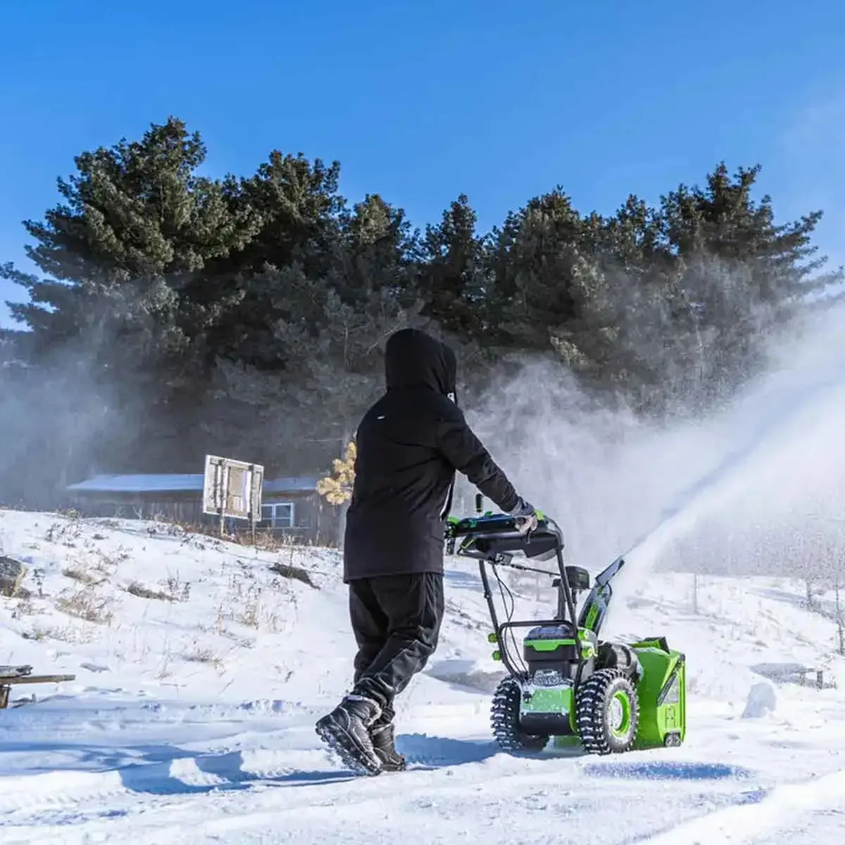 Greenworks 82V Dual Stage Snow Thrower with 8Ah Batteries and Dual Port Charger