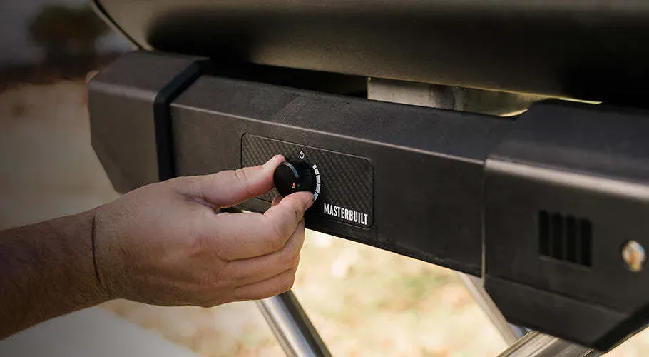 Masterbuilt Portable Charcoal Grill