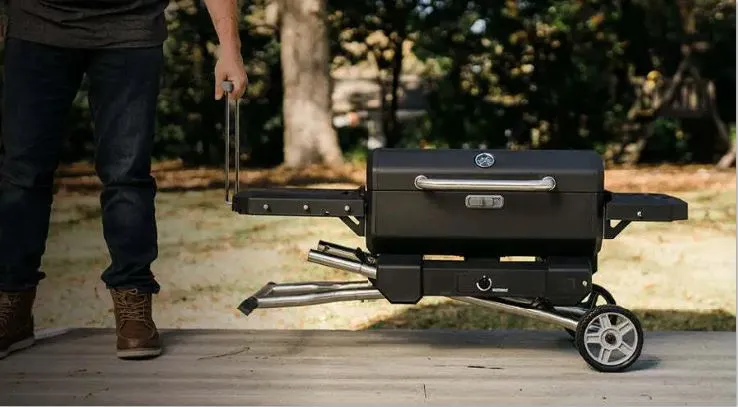 Masterbuilt Portable Charcoal Grill