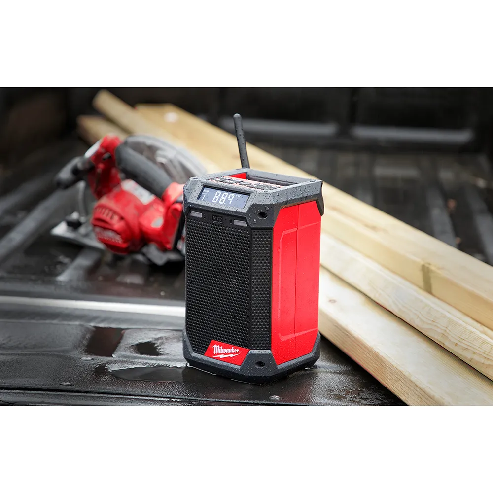 Milwaukee M12 12V Radio and Charger