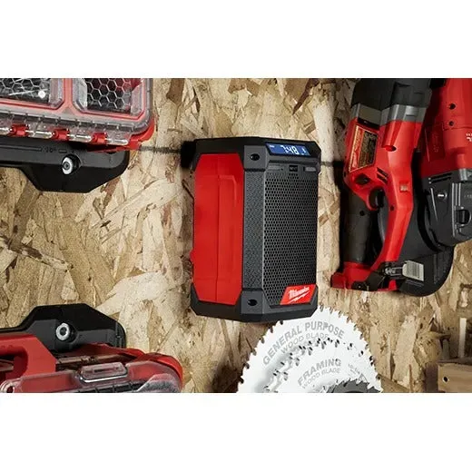 Milwaukee M12 12V Radio and Charger