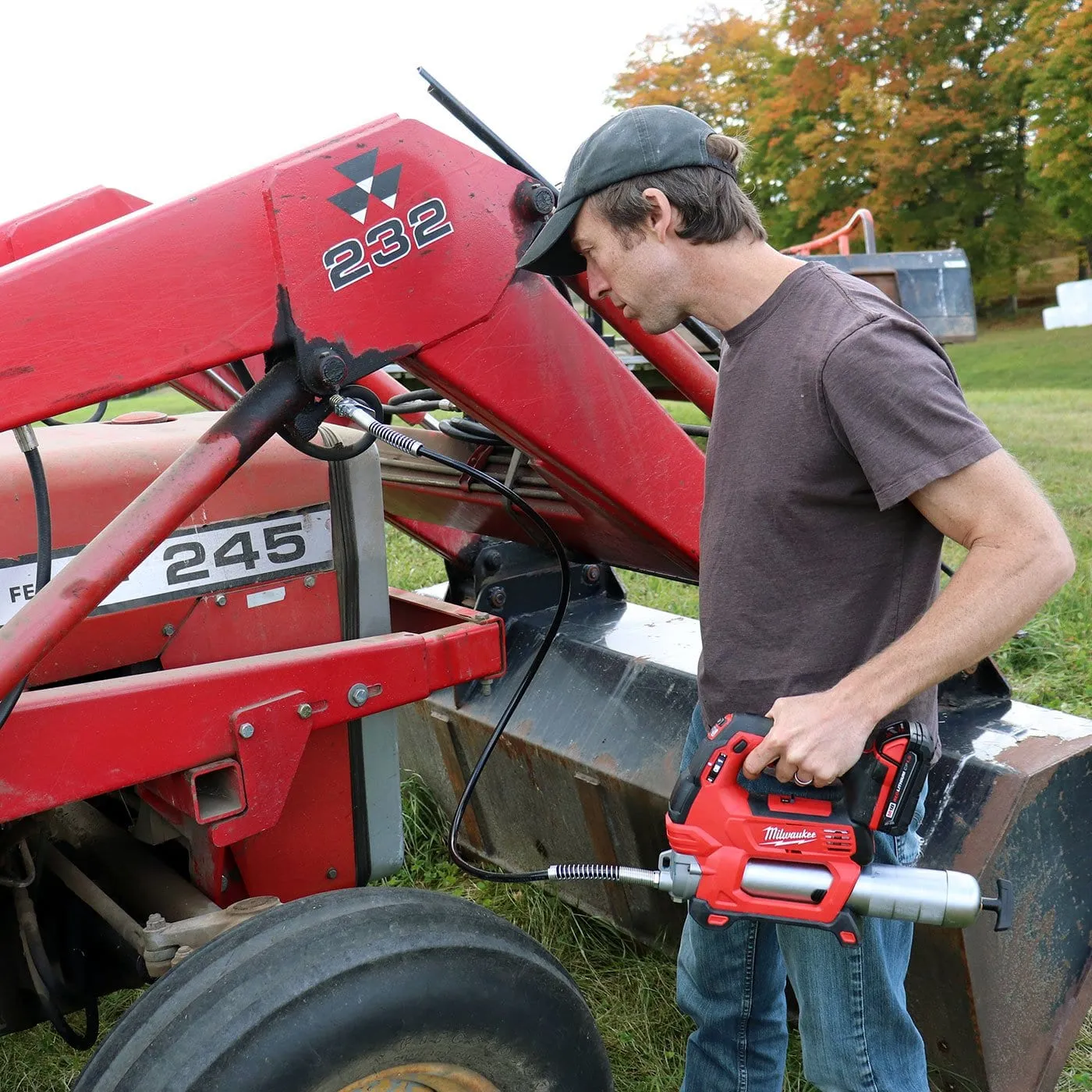 Milwaukee M18™ Cordless 2-Speed Grease Gun