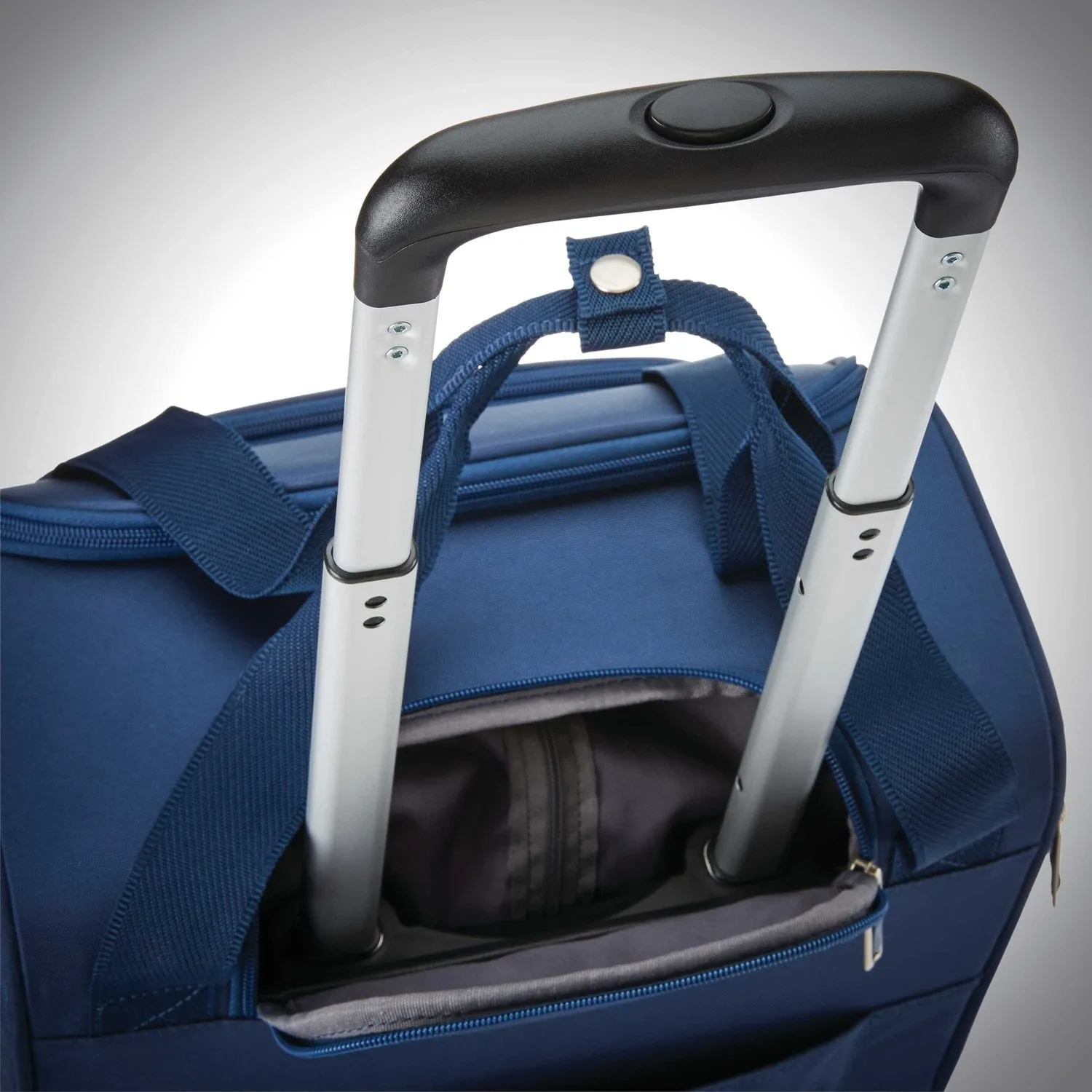 Samsonite Spinner Underseater with USB Port