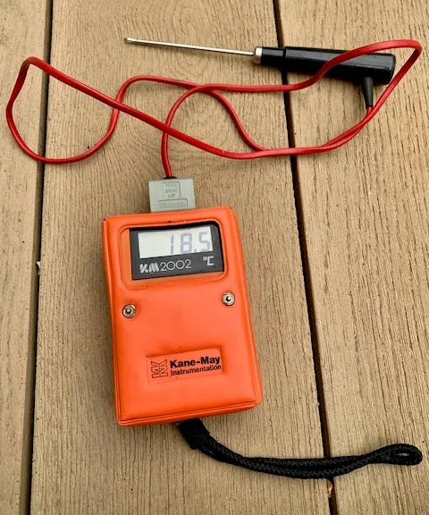 Vintage Portable KM 2002 Digital Thermometer ℃