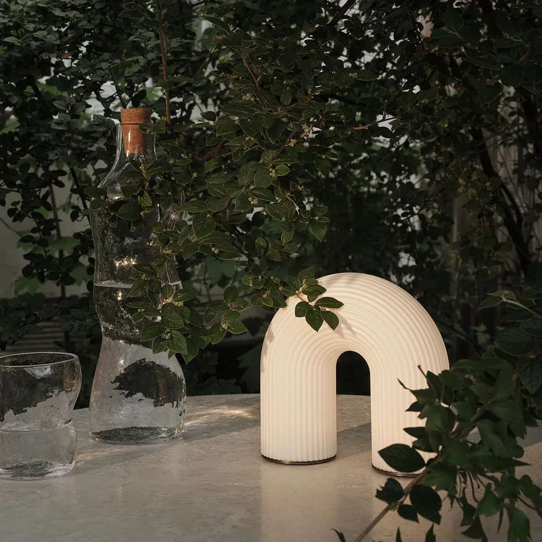 Vuelta Portable Lamp